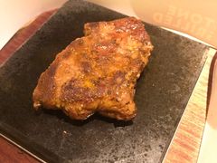 石烹厚切鲜嫩牛柳排-卡朋西餐(扬名广场店)