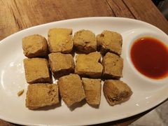 咸亨臭豆腐-香园茶社·金陵小灶(老门东店)