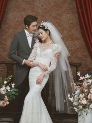 -雪中彩影婚纱摄影·微光艺术中心