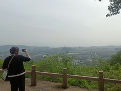 -灵岩山风景区