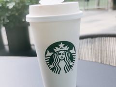 -星巴克(上海长宁来福士1F店)