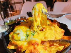 -Oasis Bar & Grill