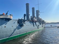 -阿芙乐尔号巡洋舰