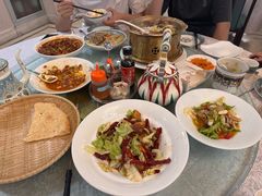 -汗腾格里·风味餐厅(新疆驻京办店)