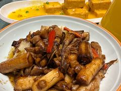 -德彪酒馆围炉串串