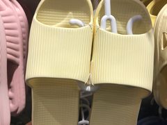 -名创优品(天河区正佳广场二店)