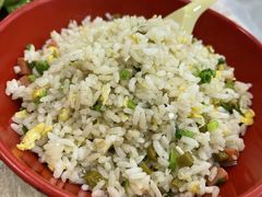 炒饭-江城燕子大排档(江汉路步行街店)