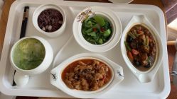 -菁幼月子会所(儿童医院店)