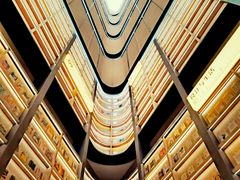 -上海虹桥中心爱琴海亚朵S酒店