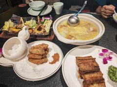 -江城小馆陕南妈妈菜·全球旅行餐厅(钟楼店)