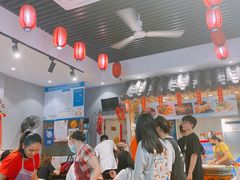 -爆炸头阿姨小四川正宗川味小吃(无任何分店)