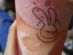 可以吸的草莓爆珠双皮奶-满记甜品(金融街店)