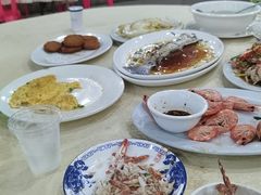 -源海渔村·现捞海鲜(大角湾店)