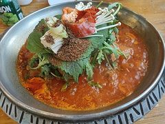 -喇喇排骨火锅·传统韩式脊骨汤(望京西园总店)