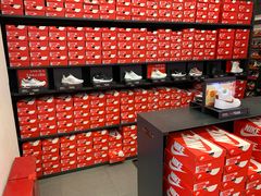 -NIKE北京马连道换季优惠店