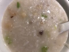 -粤港湾砂锅粥·宵夜(宝龙店)
