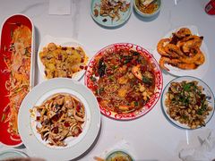 -嗨辣小聚·盘锦河蟹·海鲜烧烤龙虾(盘锦十年好店)