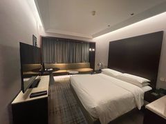 -上海龙之梦万丽酒店