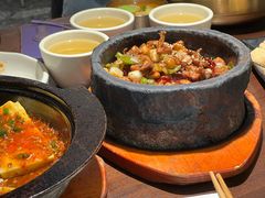 -大同江朝鲜菜•长春地标美食(绿园吾悦广场店)