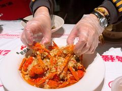 -肥肥虾庄·金牌油焖大虾(汉街SKP店)