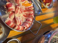 -叽叽扎扎烤肉场(生态城万达店)