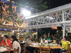 大堂-四川小胡子海鲜(丁村万人海鲜广场店)