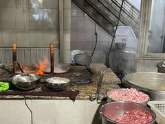 -正宗杨记普洱酸醋米线(总店)