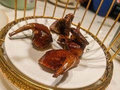 脆皮乳鸽-径山十八道·风味民间菜(华夏之心店)