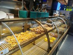面包甜点陈列柜-欧诺爱烘焙(高新万达店)