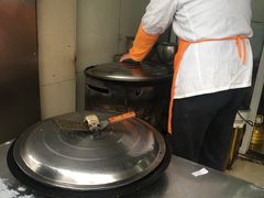 -老西白点心店