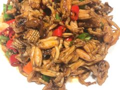 -董厨煨汤馆(车站路店)