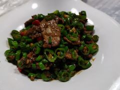 -靓靓蒸虾(恩施新天地店)