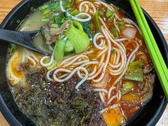 -志权牛肉面(灵山路店)