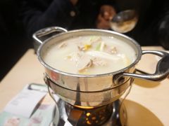 一品胡椒猪肚鸡-避风塘(宝山万达店)