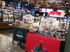 面包甜点陈列柜-多乐之日(和平伊势丹店)