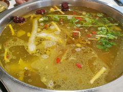 -乙丙丁正宗昭通天麻火腿鸡(总店)
