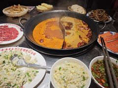 -朱光玉火锅馆(小寨原力场店)