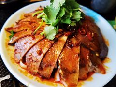 -侯志伟老街炒鸡(广济街店)