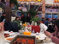 大堂-簋街仔仔小龙虾(总店)
