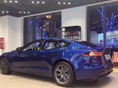 -TESLA 特斯拉(上海太古汇体验店)