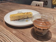 百香果黄柠檬挞-Vanilla Specialty Coffee(八大关店)