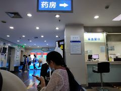 -浙江大学医学院附属口腔医院湖滨（延安）院区