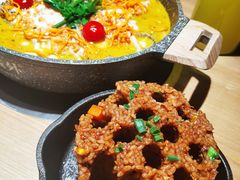 -山城外·非遗酸菜鱼(蜀都万达店)