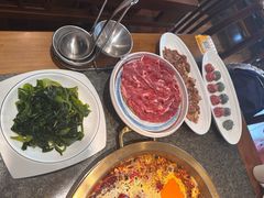 -小天鹅火锅·一线江景洪鼎旗舰店(洪崖洞店)