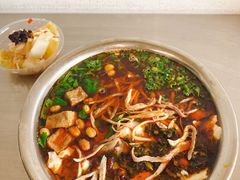 -老五鸡丝豆花面粉(瑞金北路68号院店)