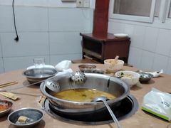 -黑竹沟新场牛肉火锅