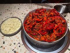 -辣皇朝小龙虾(六一店)