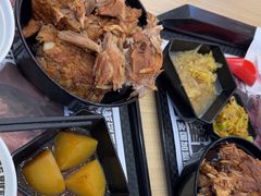 -犟骨头排骨饭•大骨面(弘阳广场店)