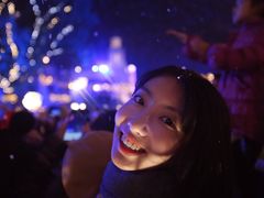 景点米奇大街下雪❄️-上海迪士尼度假区