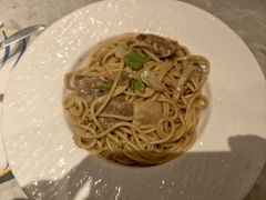 -必胜客(尹山湖歌林公园店)